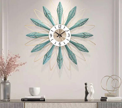 Exquisite Metal Art Wall Clock