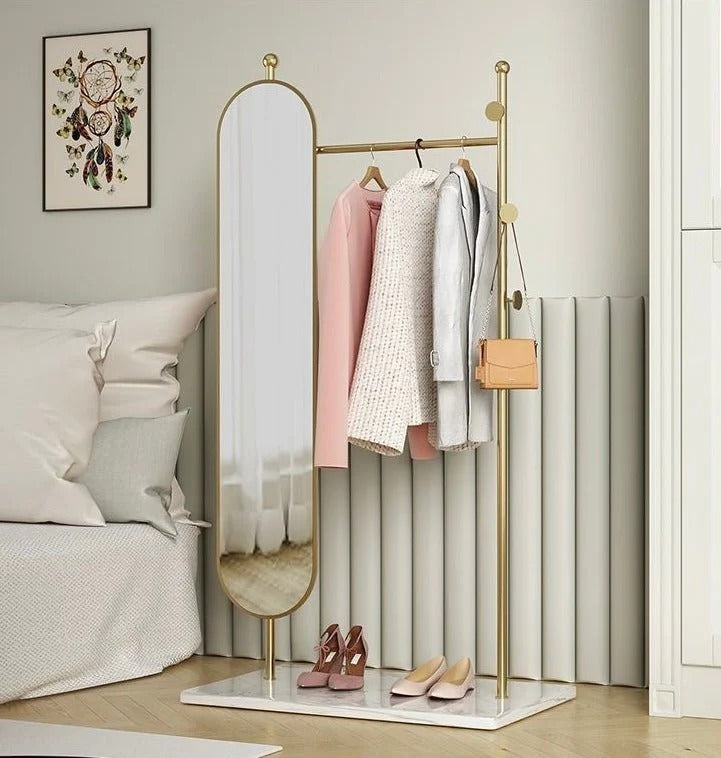 Clothes Rack With Oval Mirror